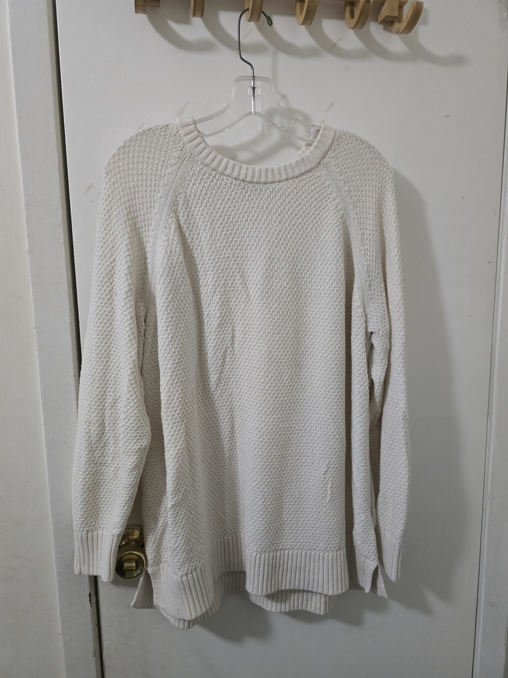 ✨ Cozy Coastal Vibes! Old Navy Textured Knit Sweater ✨